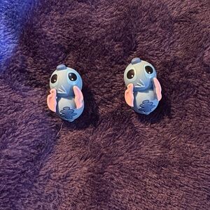 Stitch earrings